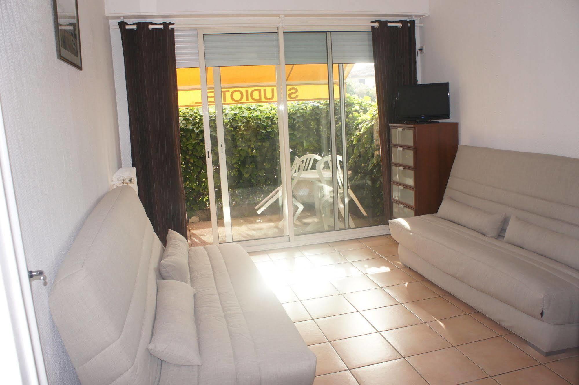 Residence Meublee Studiotel Καν-συρ-Μερ Εξωτερικό φωτογραφία